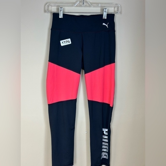 Puma small p dry cell 11-1/2 waist 8-1/2 rise 22-1/2 inseam great preowned cond - Picture 3 of 10